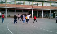 Visita do UB Lavadores ao Colexio Igrexa-Valadares dentro do programa de VIDE "Aprende dos que máis saben". 6.04.11.