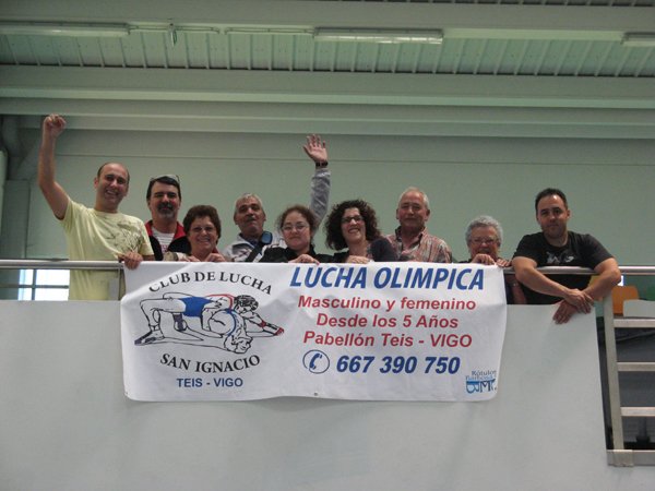 Seguidores do Club de Loita San Ignacio. Lugo, maio 2010.